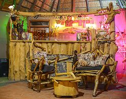 Lake Munyanyange Caves Lodge