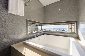 Stanford Hotel & Resort Jeju