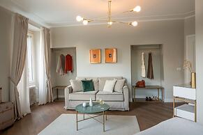 Daplace - Corso Monforte Suites