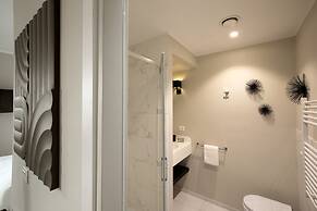 Daplace - Corso Monforte Suites