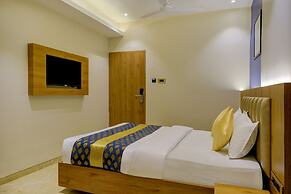 Metropolis Business Hotel