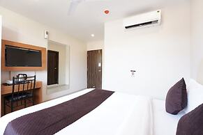 Metropolis Business Hotel