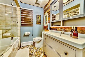 Neocolonial Nouveau Kensington Vacation Home