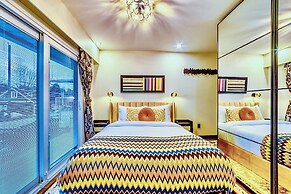 Neocolonial Nouveau Kensington Vacation Home