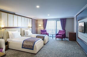 Ramada Plaza By Wyndham Silivri