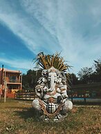 Rosa Pantai Beach Village