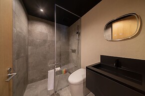 The Moo by The Hakuba Collection