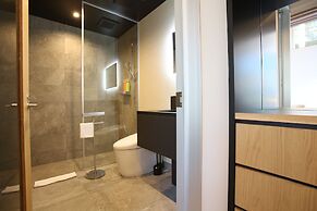 The Moo by The Hakuba Collection