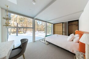 The Moo by The Hakuba Collection