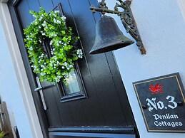 3 Penllan Cottages