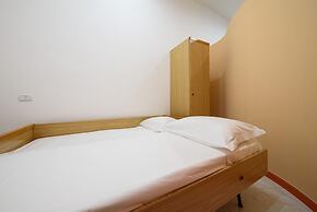 Via Avvocata 25 in Napoli