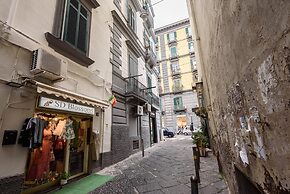 Via Avvocata 25 in Napoli