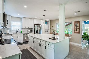 Beautiful Comfy Home With Private Hot Tub Close To Beach 2 Bedroom Hom