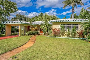 Beautiful Comfy Home With Private Hot Tub Close To Beach 2 Bedroom Hom