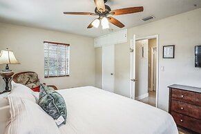 Beautiful Comfy Home With Private Hot Tub Close To Beach 2 Bedroom Hom