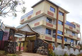 Lapset Hotel