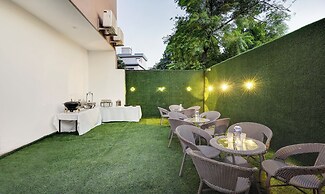 Itsy Hotels Vedansh