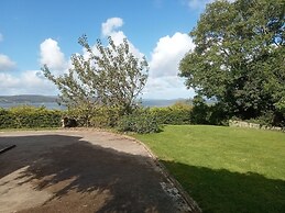 Impeccable 5-bed Cottage in Fahan Buncrana