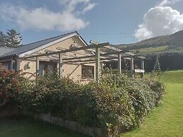Impeccable 5-bed Cottage in Fahan Buncrana