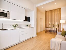 Paseo Suites Hotel