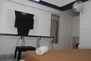 iROOMZ S Silver Suites