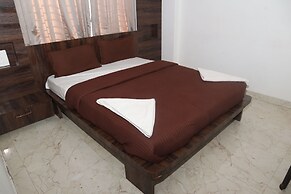 iROOMZ S Silver Suites