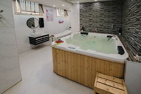 Atmosphere hotel & spa