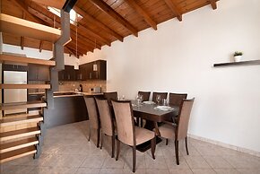 MTC-NS Apartments by the Airport