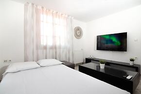 MTC-NS Apartments by the Airport