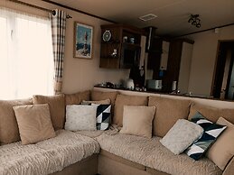 149 Unity Beach 6 Berth Encl Garden no Pets