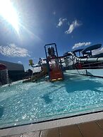 149 Unity Beach 6 Berth Encl Garden no Pets