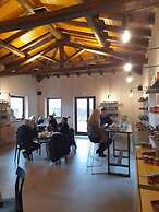 Santoro Country House