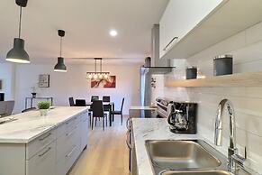 GLOBALSTAY. New 3 Bedroom House in a Quiet Area