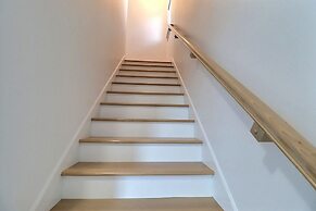 GLOBALSTAY. New 3 Bedroom House in a Quiet Area