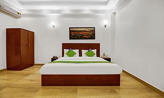 Treebo Noida Grand