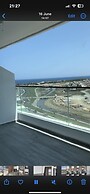 23 Grand Sapphire 2 Bedrooms 2 Shower, Pool, Beach