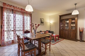 Leopolda Modern by Mmega