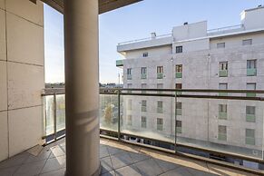 Leopolda Modern by Mmega