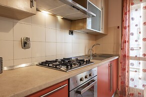 Leopolda Modern by Mmega