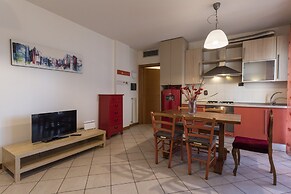 Leopolda Modern by Mmega