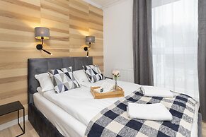 Gdynia Nadmorskie Tarasy by Renters