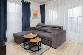 Gdynia Nadmorskie Tarasy by Renters