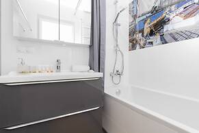 Gdynia Nadmorskie Tarasy by Renters