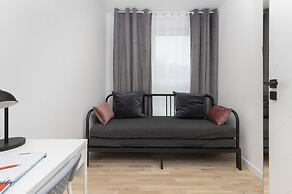 Gdynia Nadmorskie Tarasy by Renters