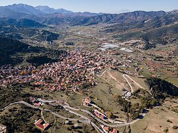 GM Luxury Suites Kalavryta