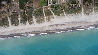 Casa Vacanze Mare Nostrum beach front