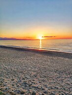 Casa Vacanze Mare Nostrum beach front