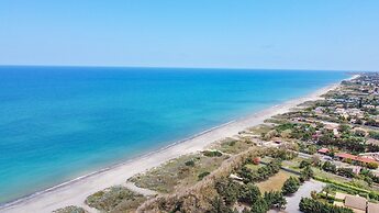 Casa Vacanze Mare Nostrum beach front