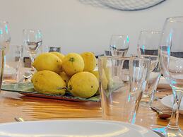 Casa Vacanze Mare Nostrum beach front