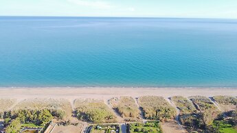 Casa Vacanze Mare Nostrum beach front